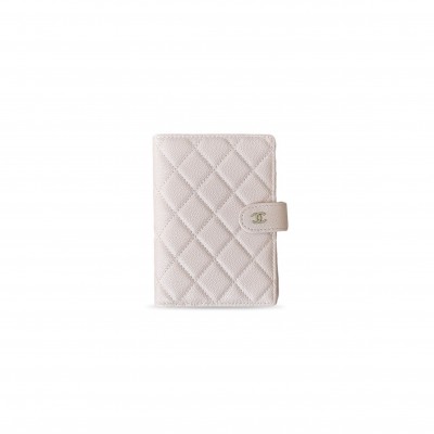 CHANEL CAVIAR QUILTED PASSPORT HOLDER A96066 (15*10*3cm)